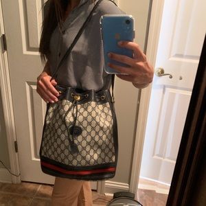 Authentic Gucci Vintage Bucket Bag Navy + Dust Bag